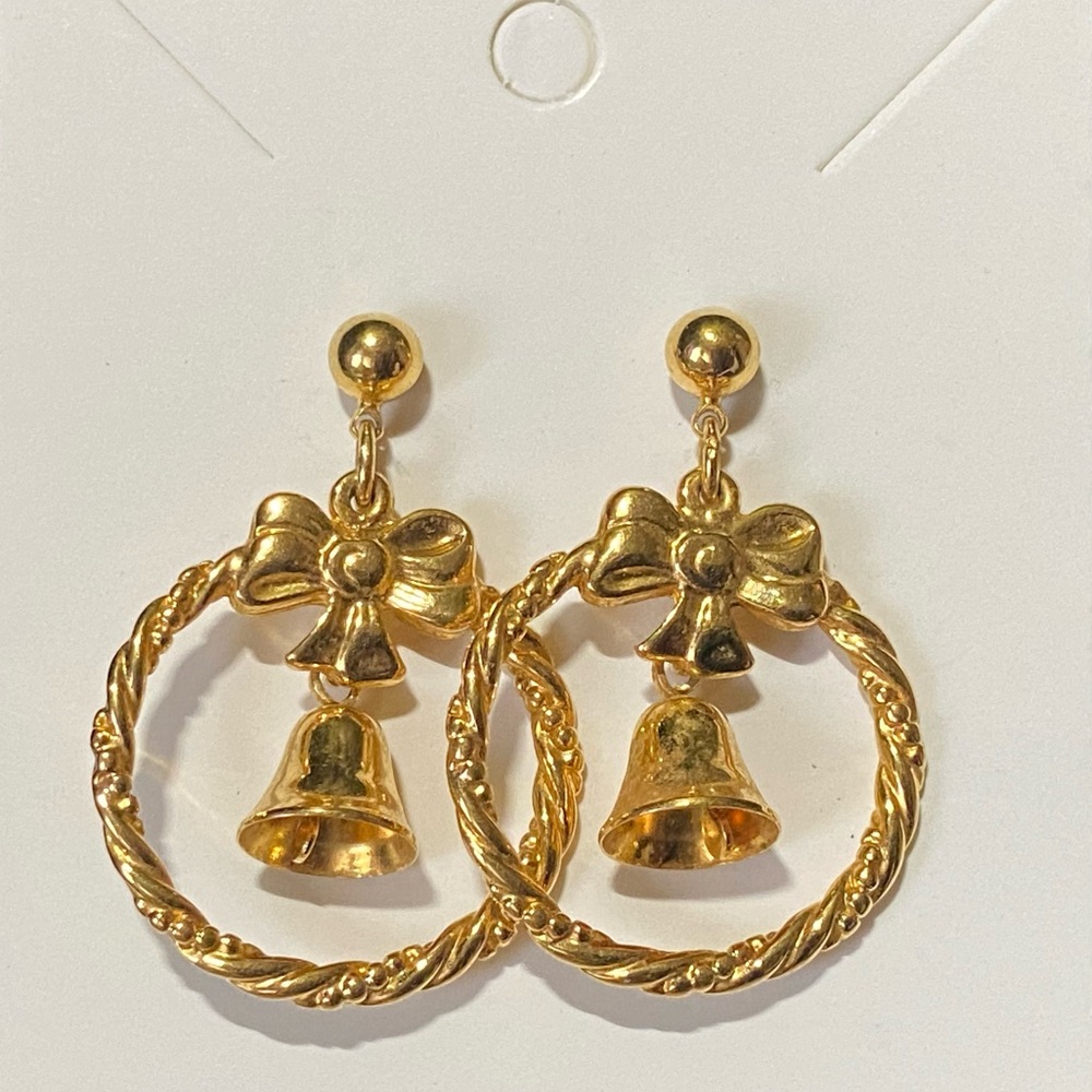 Vintage Gold Plated Christmas Bow Bell Wreath Stud Earrings
